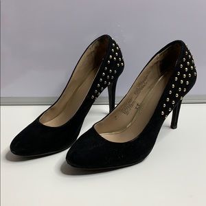 Mossimo Supply Co. Black Pumps w/ gold studs